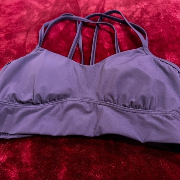 All in Motion Sports Bra - Picture 1 of 3